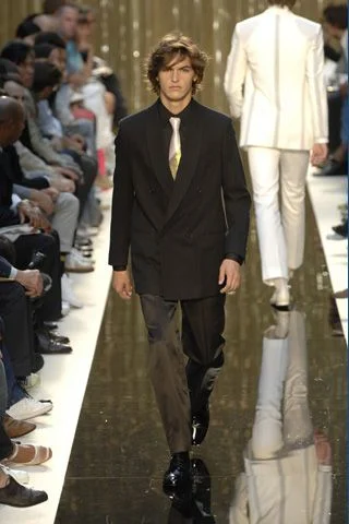 Look 60